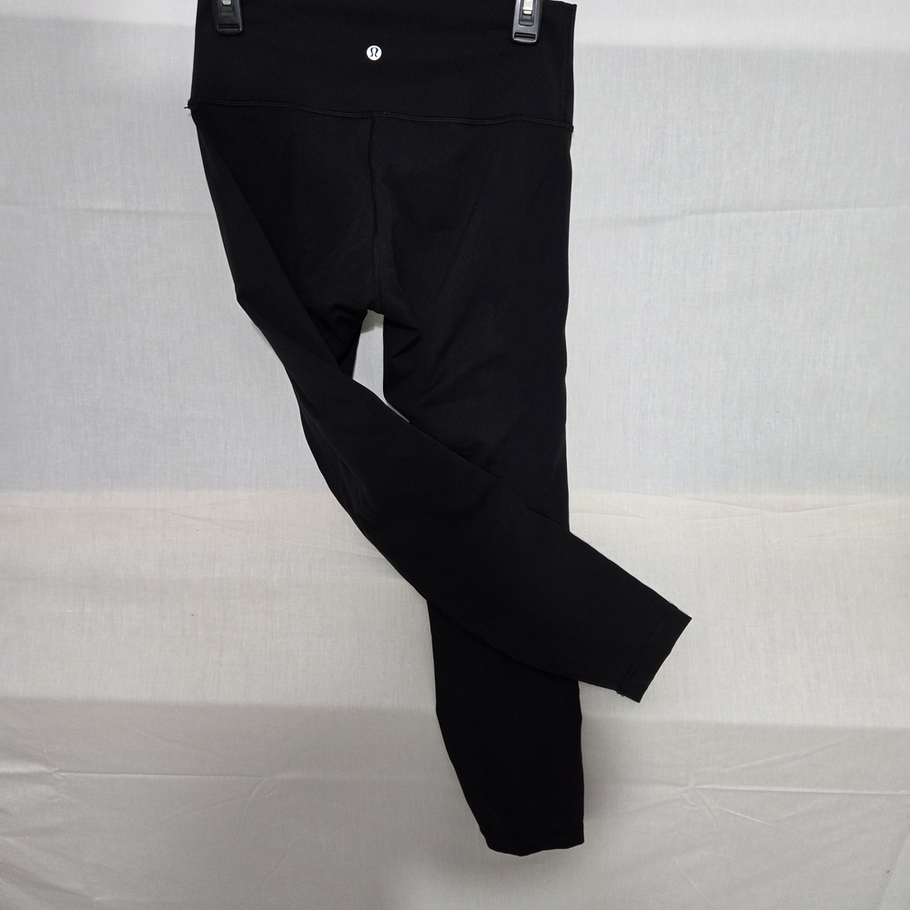 Lululemon Athletica Black Leggings with Tapered Design‎ - Picture 5 of 6